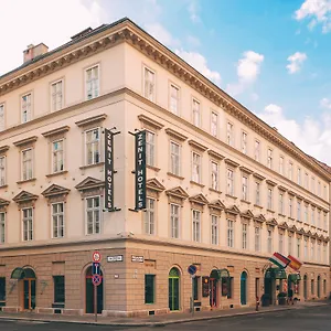 Zenit Palace Hotel Budapeste